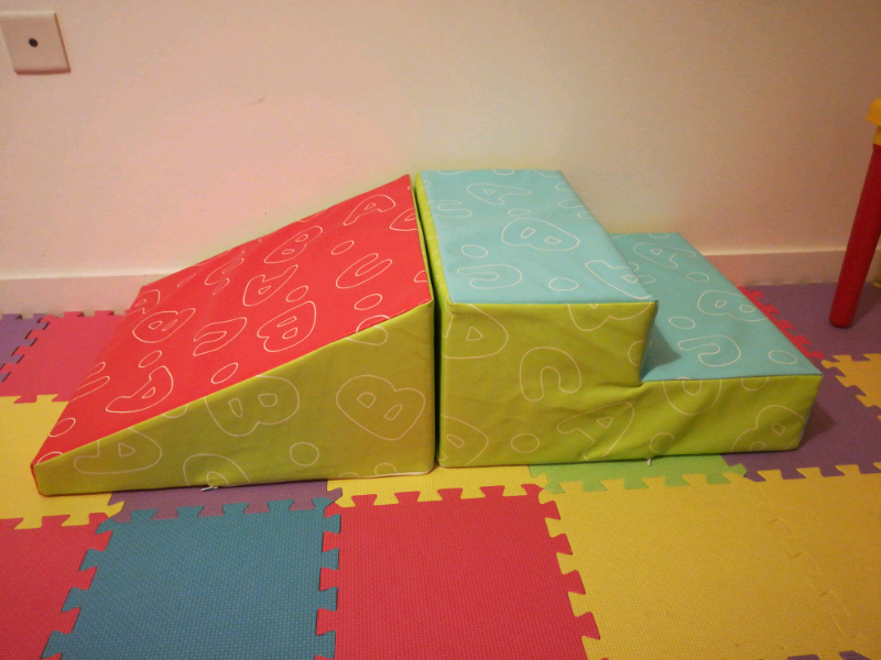 milliard soft foam toddler stairs